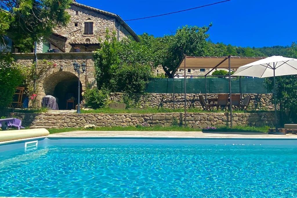La Joannassiene, Maison Ardechoise De Caractere מראה חיצוני תמונה