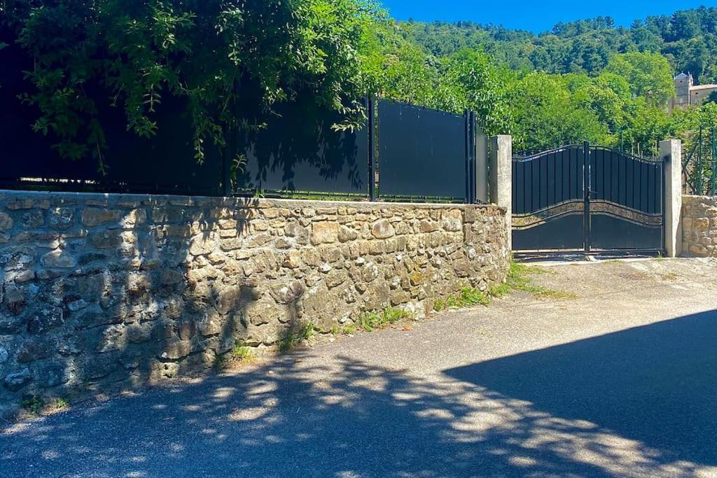 La Joannassiene, Maison Ardechoise De Caractere מראה חיצוני תמונה